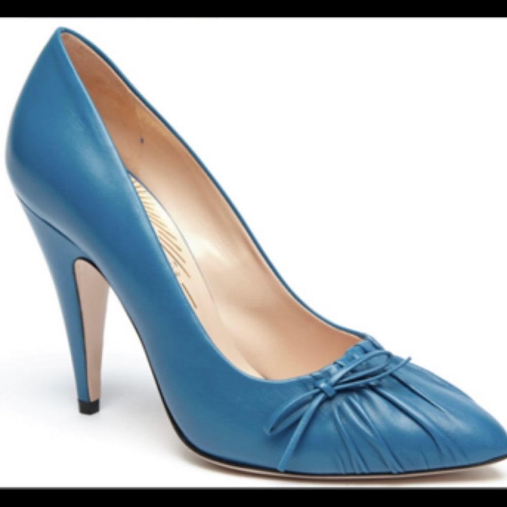 Gucci No. 10 Riviera Blu Pump size 9